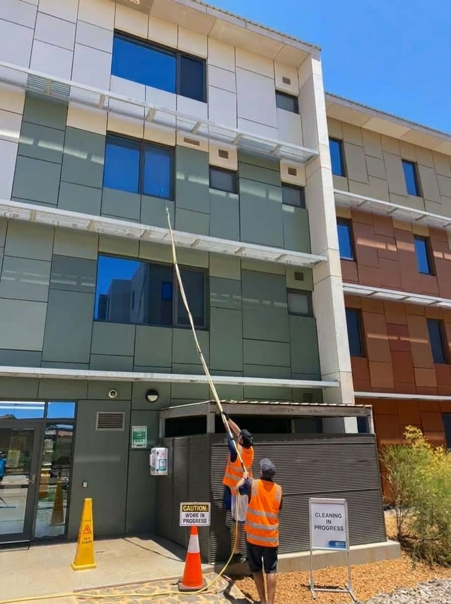 Curtin University Kalgoorlie student accommodation facade before high-reach window cleaning.